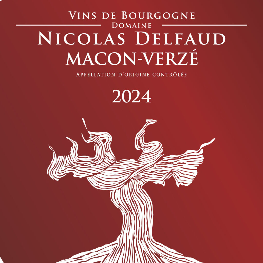 Etiquette de la bouteille de Mâcon-Verzé rouge bio : Vin de Bourgogne rouge, appellation d'origine contrôlée.